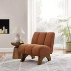Poltrona accent Art Leon in tessuto pile polare con gambe in legno di caucciù