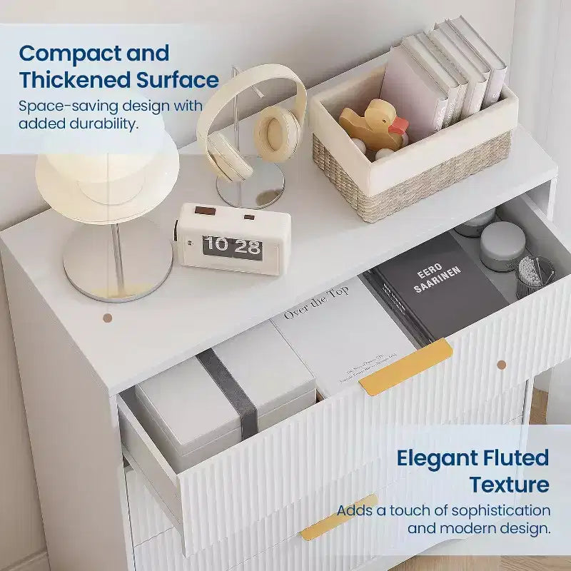 Comò a 4 cassetti con scanalature – Cassettiera moderna con texture a onda per camera da letto e cameretta