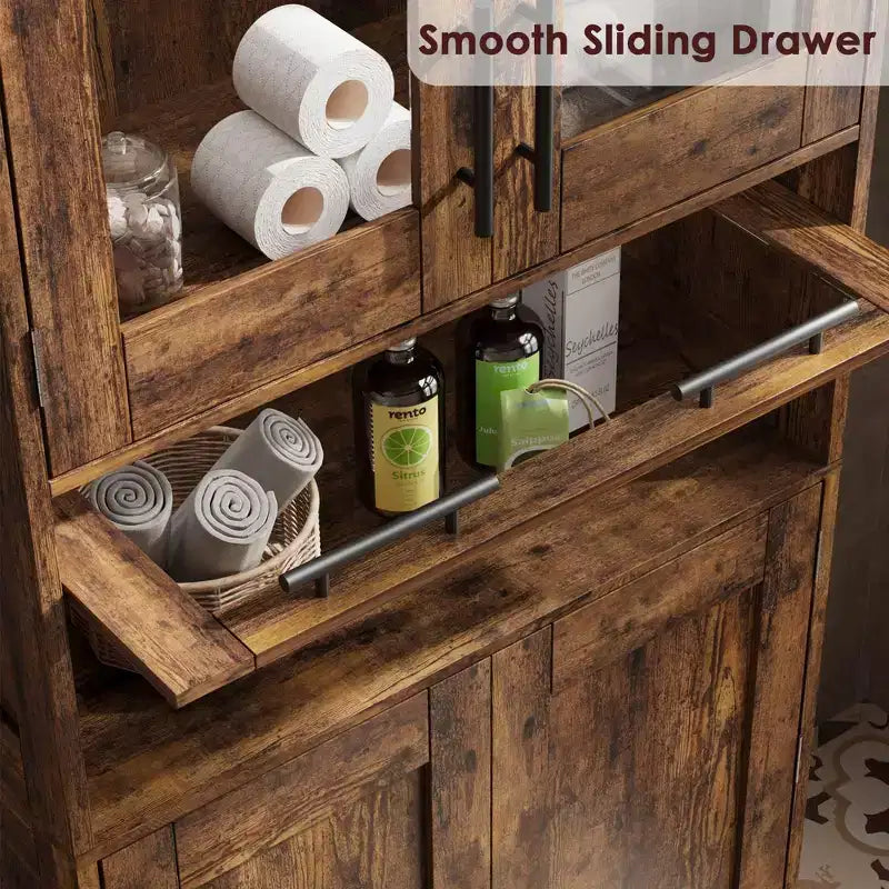 Mobiletto alto da bagno, Armadietto da 67" con ante in vetro e ripiano regolabile, Credenza autoportante per piccoli spazi, lavanderia, soggiorno