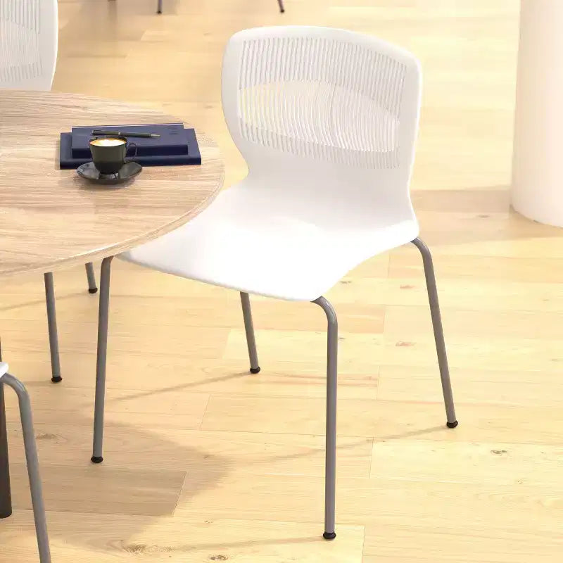 Set di 5 sedie impilabili ergonomiche in polipropilene per carichi pesanti con supporto lombare – Capacità 350 kg