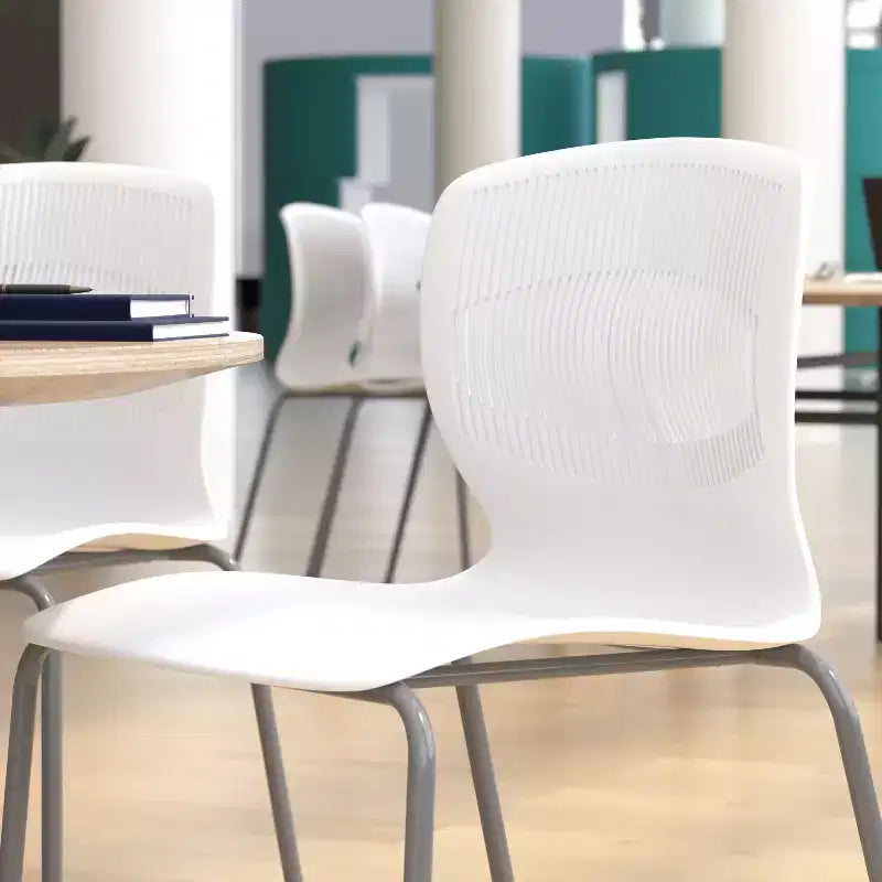 Set di 5 sedie impilabili ergonomiche in polipropilene per carichi pesanti con supporto lombare – Capacità 350 kg