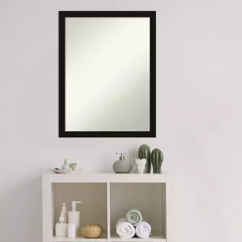 Specchio da Parete per Bagno Non Smussato – Cornice Sottile Nera Satinata, Specchio 18" x 24"