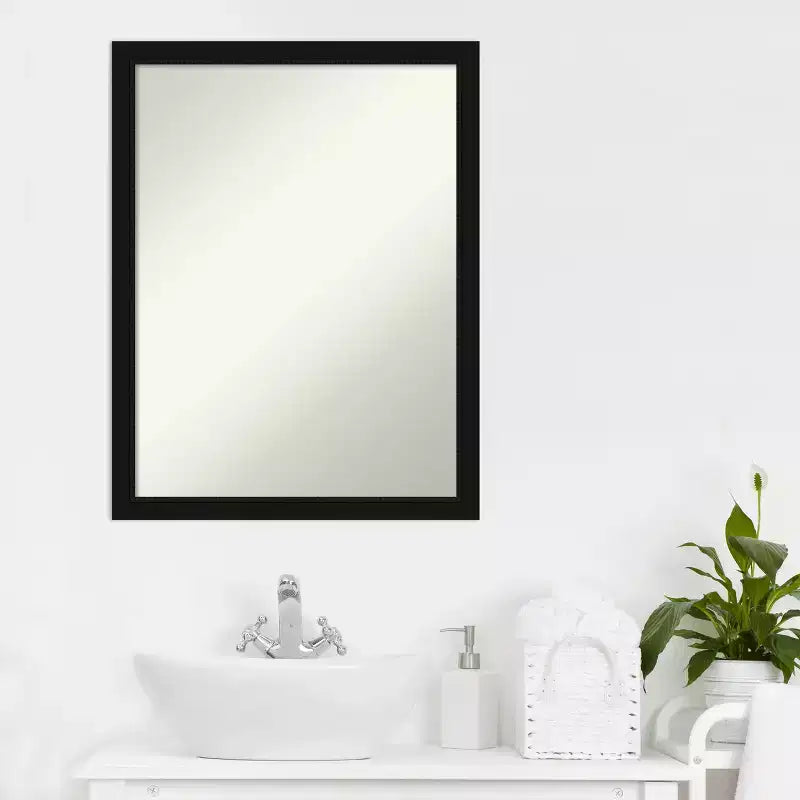 Specchio da Parete per Bagno Non Smussato – Cornice Sottile Nera Satinata, Specchio 18" x 24"