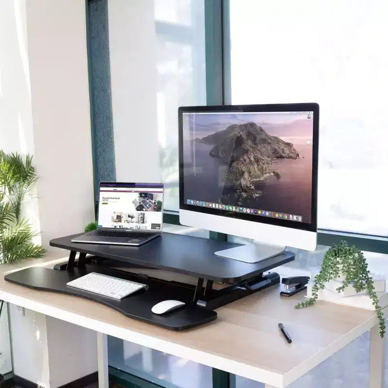 Convertitore Scrivania Ergonomica – Altezza Regolabile da 10,9 cm a 50,5 cm, Capacità 17 kg, Doppio Monitor, Nero